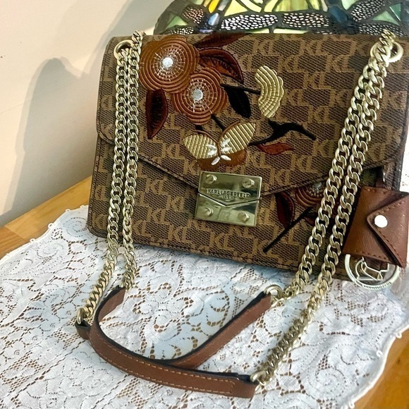 Karl Lagerfeld  Flower & Butterfly Crossbody Bag Certified Authentic 🔥EUC🔥 - Picture 3 of 16